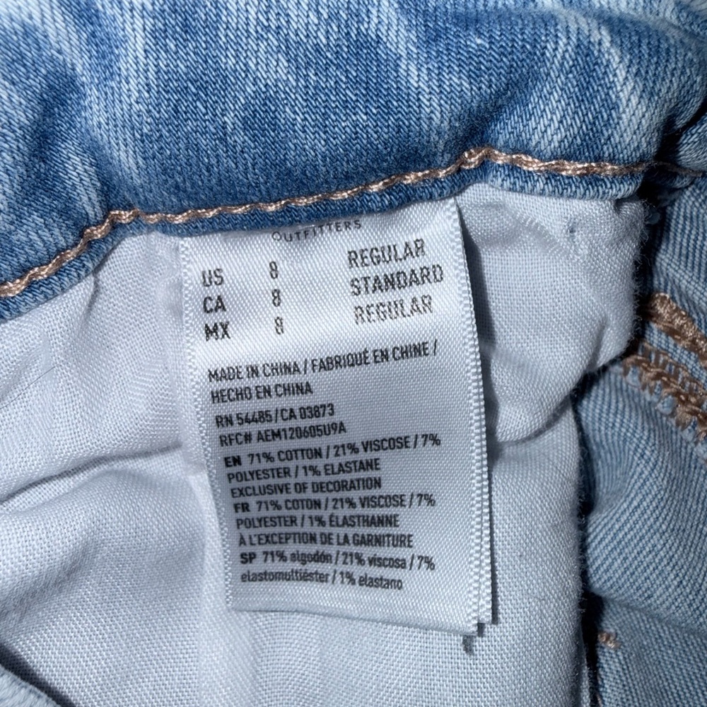 American Eagle By Payless Light Blue Ripped Skinny Jeans - Picture 3 of 4